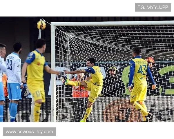 梅斯2-1爆冷击败尼斯,脱离降级区 梅斯2-1爆冷击败尼斯,脱离降级区