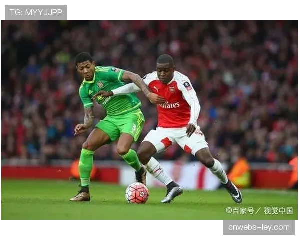 里昂3-1逆转击败兰斯，下半场高效打进三球完成翻盘